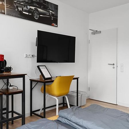 Apartment 4, Direkt Am Bahnhof Aken Buitenkant foto