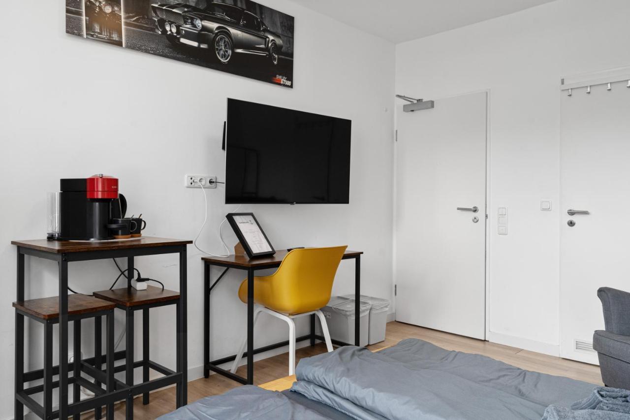 Apartment 4, Direkt Am Bahnhof Aken Buitenkant foto