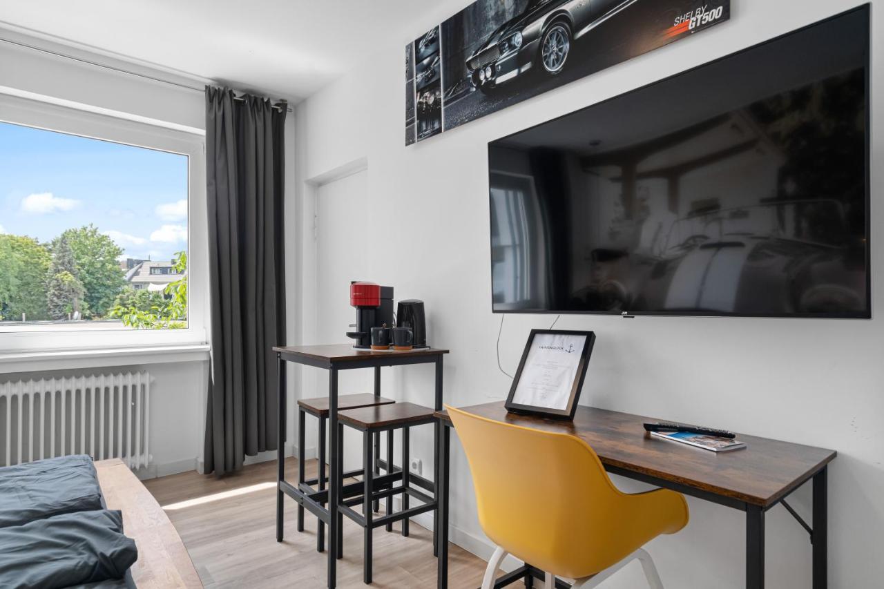 Apartment 4, Direkt Am Bahnhof Aken Buitenkant foto