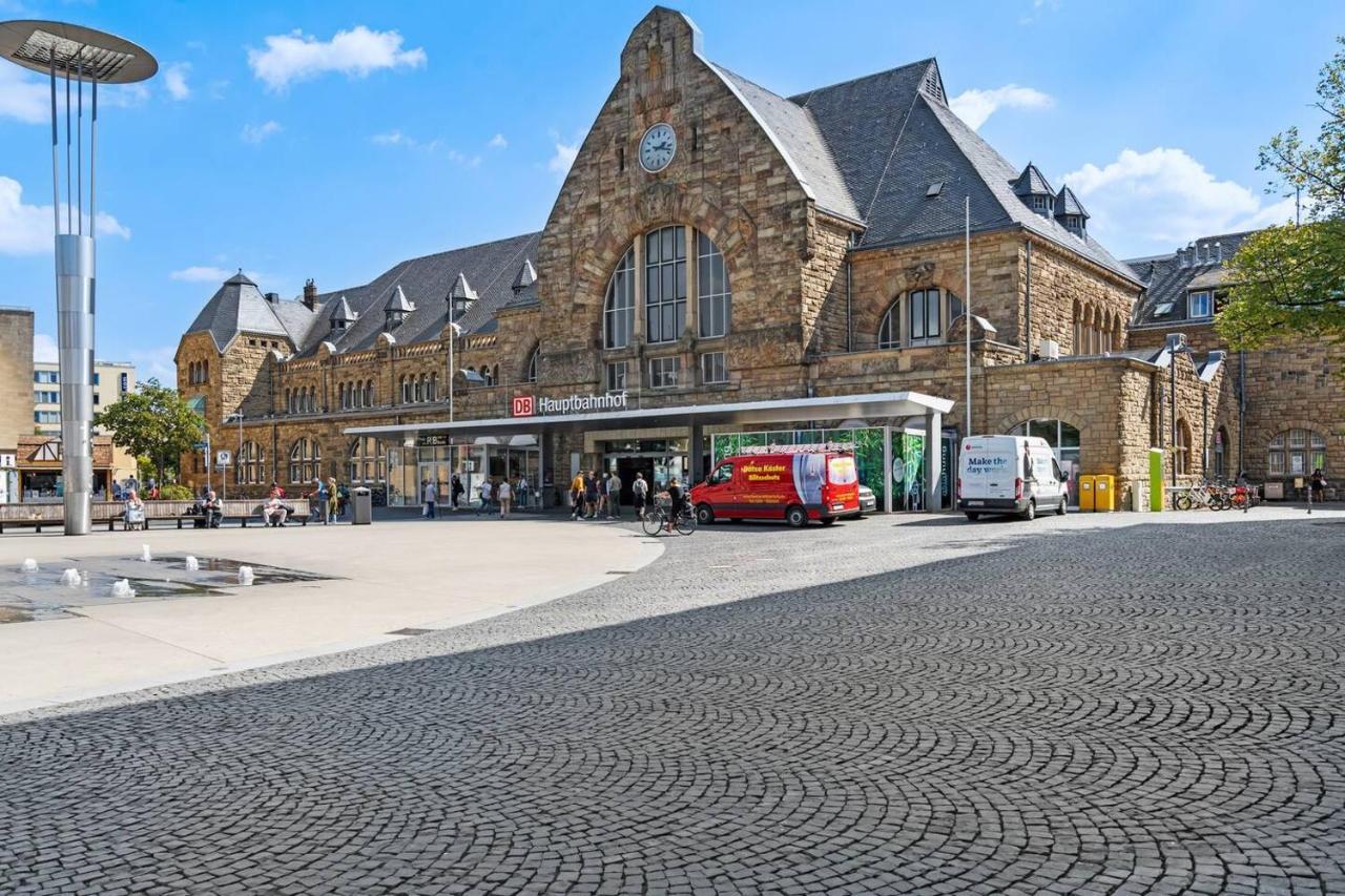 Apartment 4, Direkt Am Bahnhof Aken Buitenkant foto